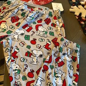 Munki Munki Peanuts Snoopy Holiday Christmas Pajama Lounge Jogger Pants size Med